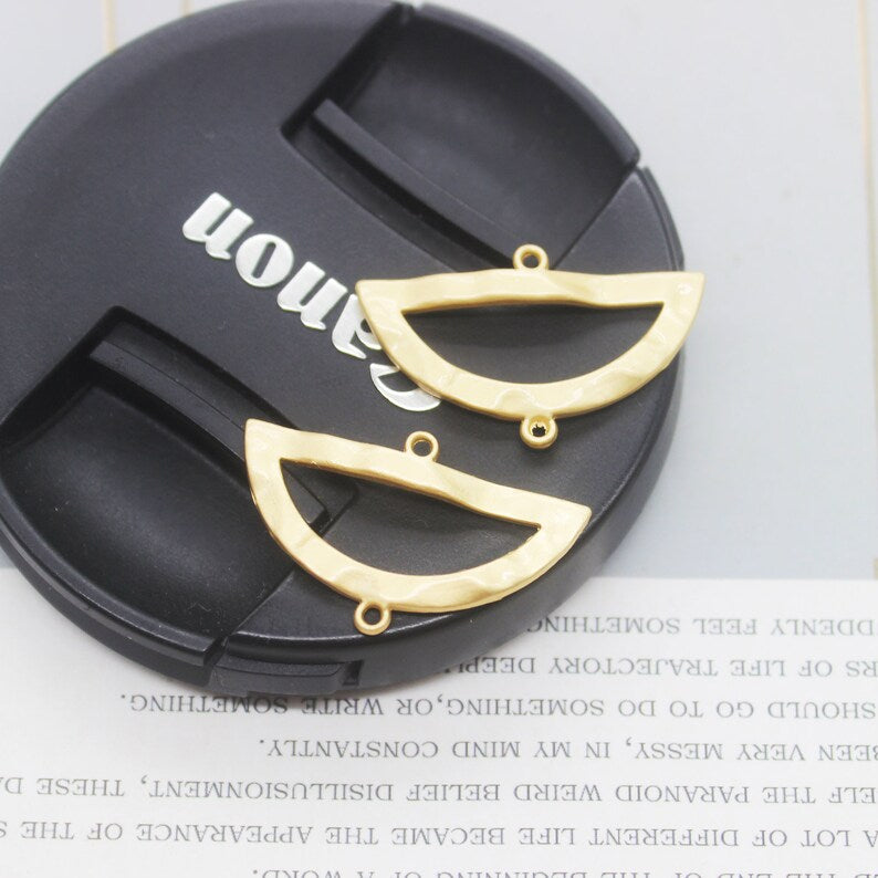 10pcs Matt gold plated semicircle charm, semicircle connector, link