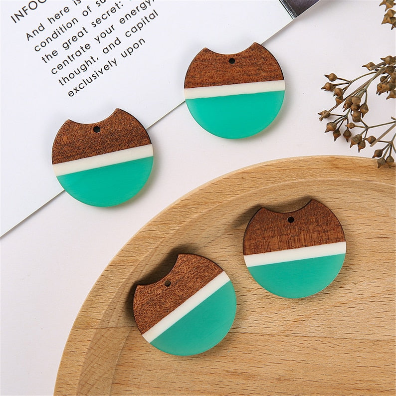 4pcs Epoxy Resin Pendants, Semi Translucent White Resin Findings, Wood and Resin Pendant, Color Blocked, Large Round Charm