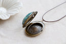 Pressed Natural Flower Vintage Locket Necklace| Oval Locket Big Locket with Photo Long Necklace| Flower Floral Handmade Locket Gift