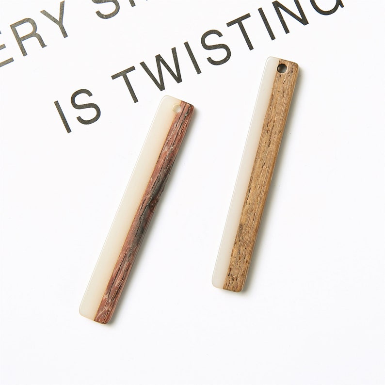 4pcs Epoxy Resin Pendants, Long Stick Translucent White Resin Findings, Wood and Resin Pendant, Color Blocked, Long BarCharm