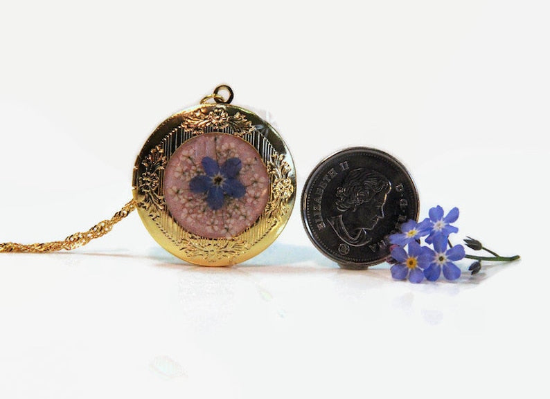 Pressed Flower Locket, Locket Necklace, Vintage Style Locket, Forget Me Not Necklace, Personalized Gift For Her, Photo Locket, Unique Gift