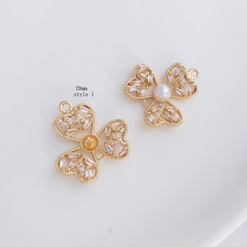 10pcs flower pearl trays, pearl settings, CZ Pave Charm, CZ Zircon snowflake Pendant Charm, Jewelry Making