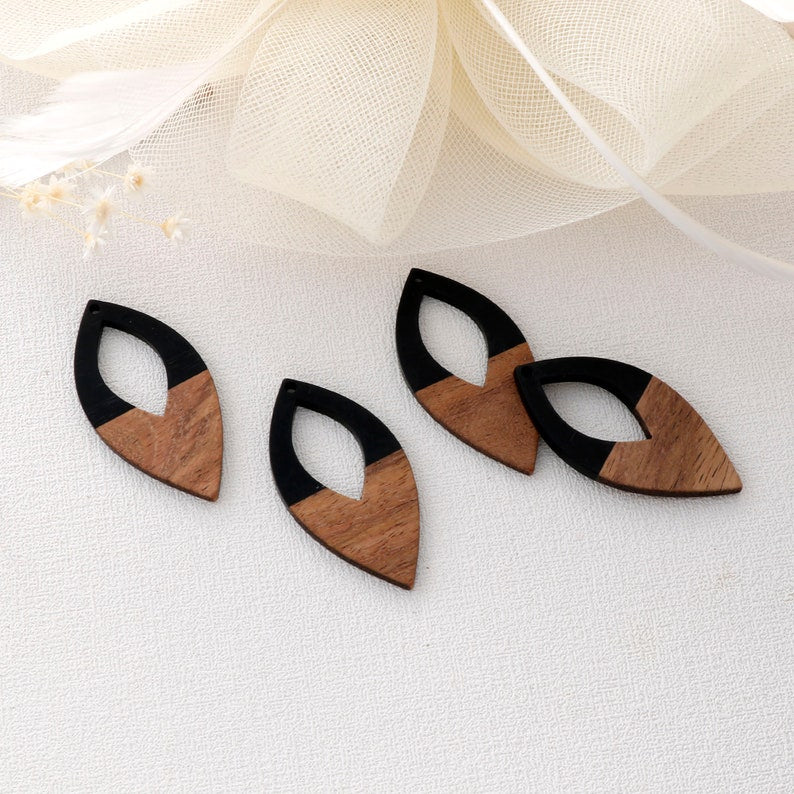 4pcs Epoxy Resin Pendants, Oval Translucent White Resin Findings, Wood and Resin Pendant, Color Blocked, Oval Wood Charm