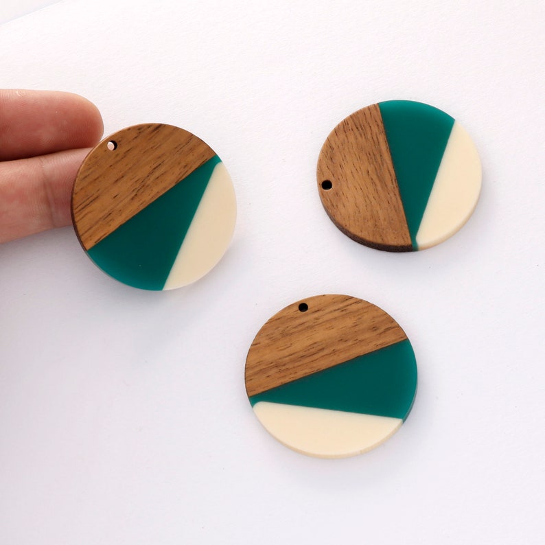 4pcs Epoxy Resin Pendants, Round Circle ranslucent White Resin Findings, Wood and Resin Pendant, Color Blocked, Large Round Charm