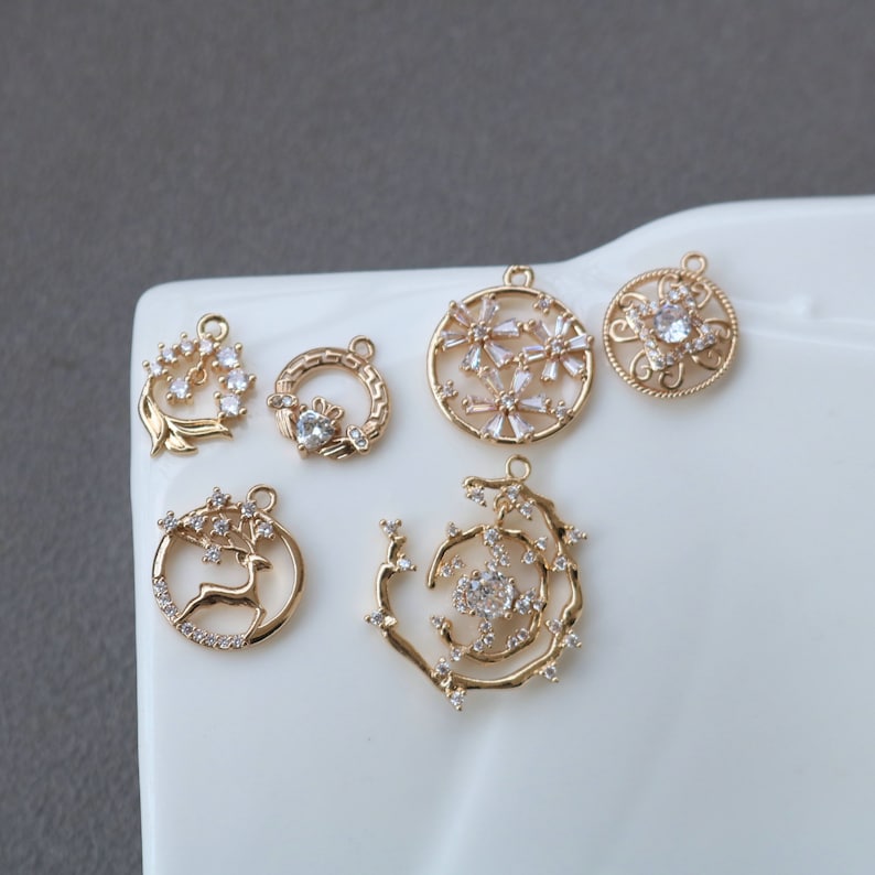 10pcs flower Zirconia Connecto Charm Pedant , CZ Pave flower Pendant, Rhinestone Charm