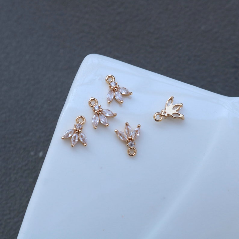 10pcs flower Zirconia Connecto Charm Pedant , CZ Pave flower Pendant, Rhinestone Charm