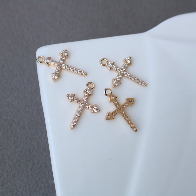 10pcs Snowflake Zirconia Connecto Charm Pedant ,four-petal flower, five-petal flower, cross CZ Pave flower Pendant, Rhinestone Charm