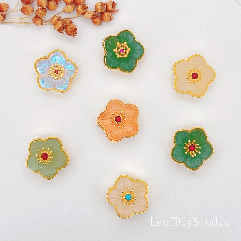 10Pcs 18K Gold Plated brass Spacer Beads, petal Hollow Out beads,Flat Round Beads,flower Beads,DIY Craft Supplies