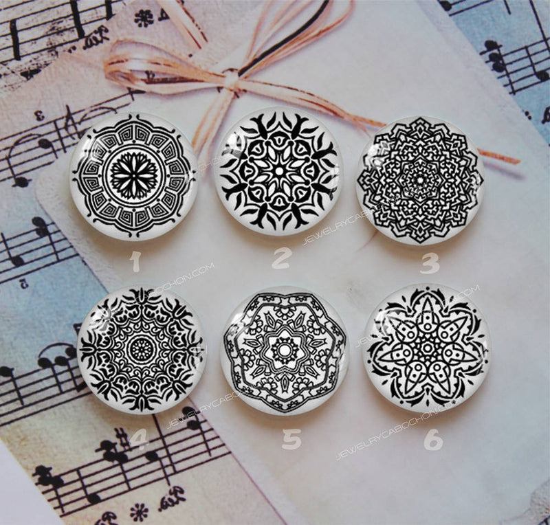 Handmade Round Photo Glass Cabochon Pattern-1025