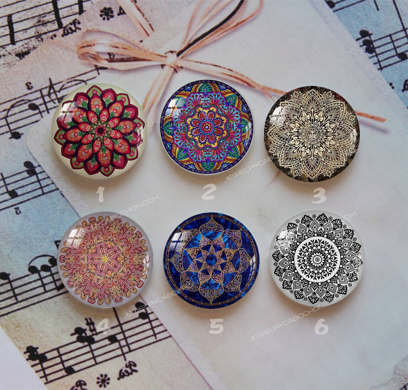 Handmade Round Photo Glass Cabochon Pattern 1033