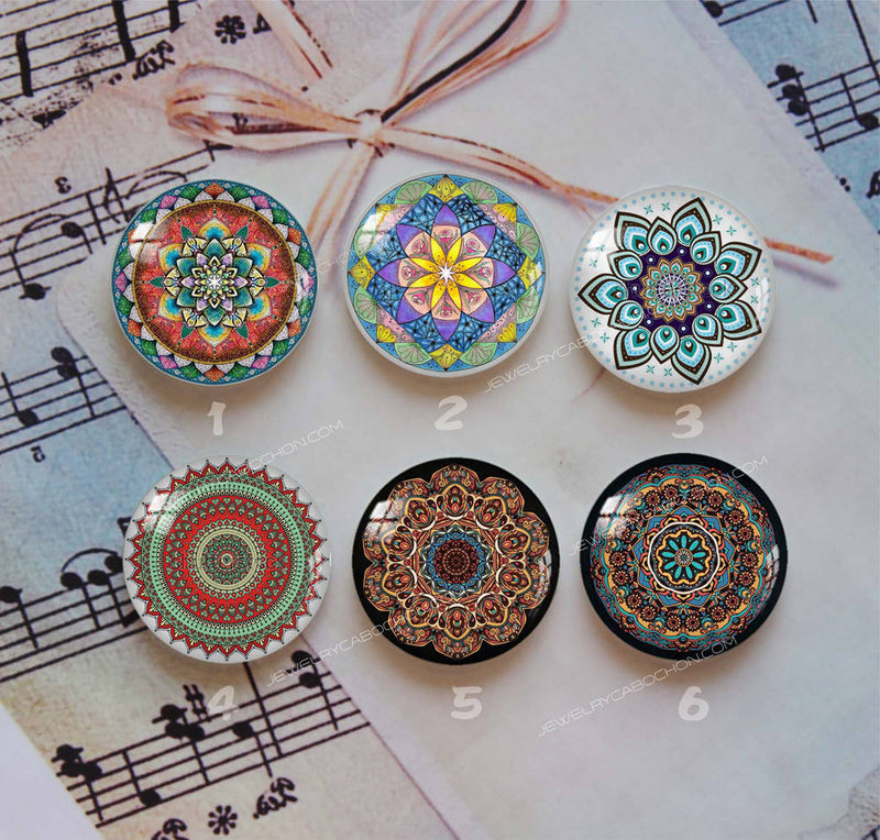Handmade Round Photo Glass Cabochon Pattern 1036