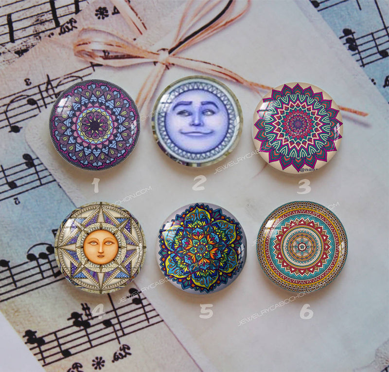 Handmade Round Photo Glass Cabochon Pattern 1037