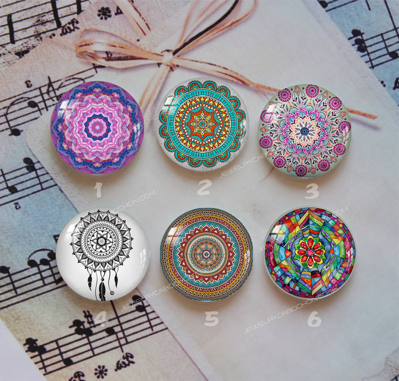 Handmade Round Photo Glass Cabochon Pattern 1057