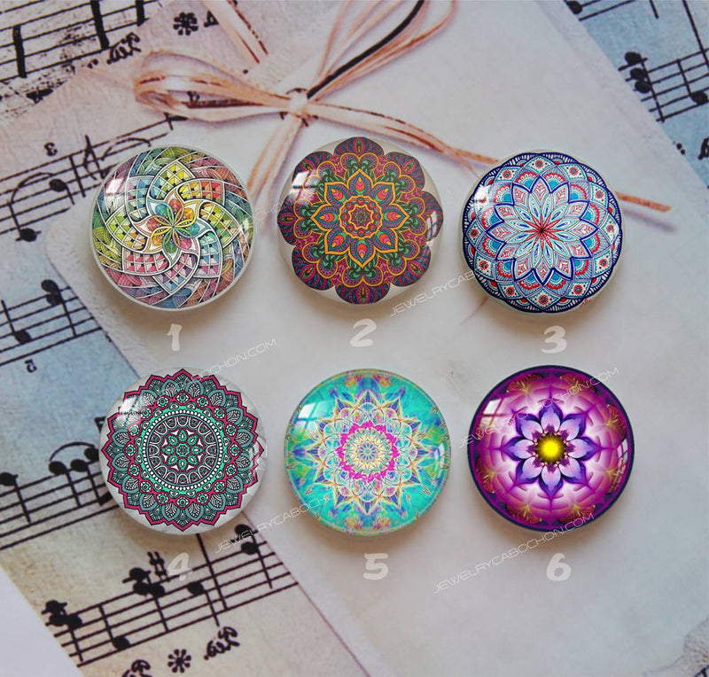 Handmade Round Photo Glass Cabochon Pattern 1066