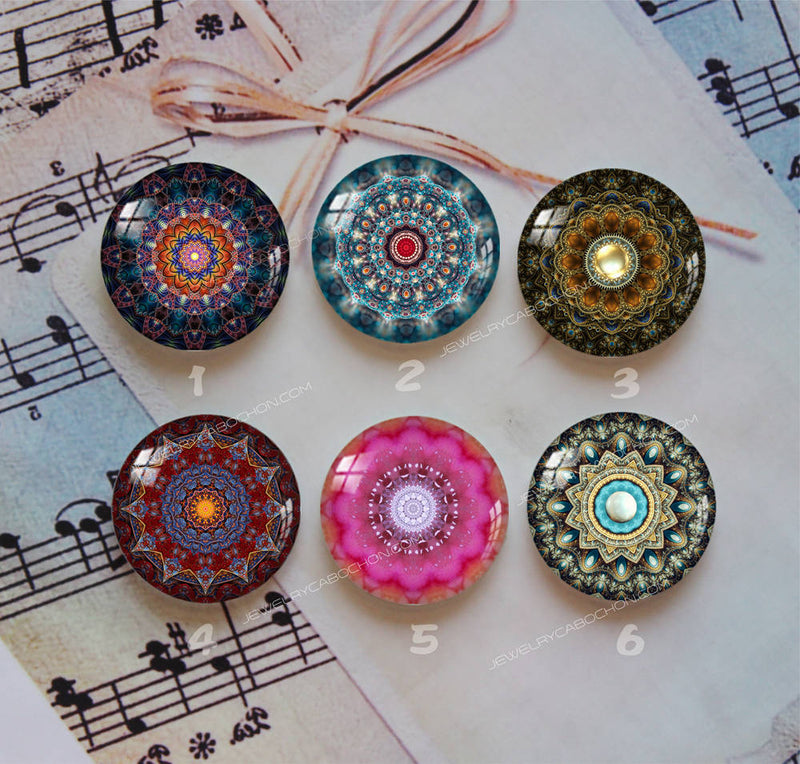 Handmade Round Photo Glass Cabochon Pattern 1071