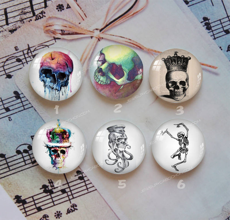Handmade Round Photo Glass Cabochon Skull 1149