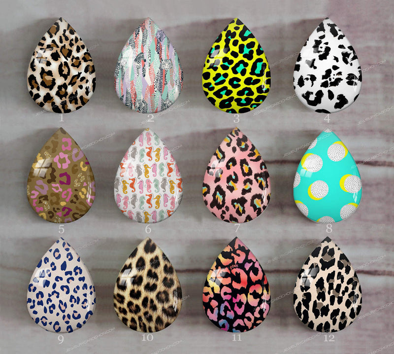 Handmade Teardrop Photo Glass Cabochons Streaks A679