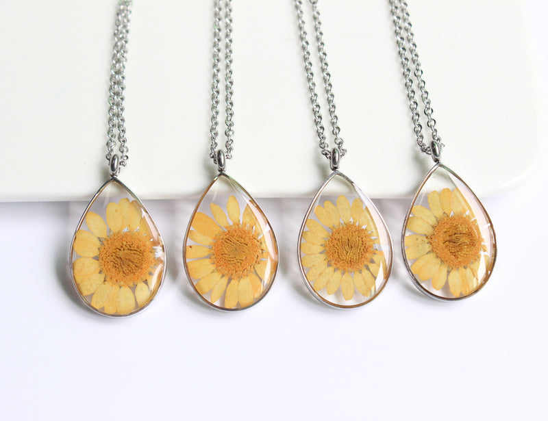 1pcs Handmade flower jewelry,Orange chrysanthemum teardrop pressed flower pendant necklace