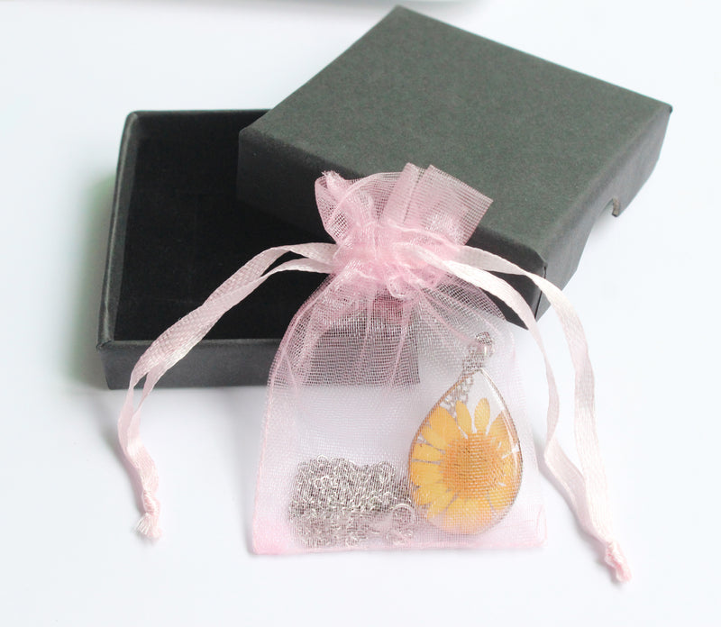 1pcs Handmade flower jewelry,Orange chrysanthemum teardrop pressed flower pendant necklace