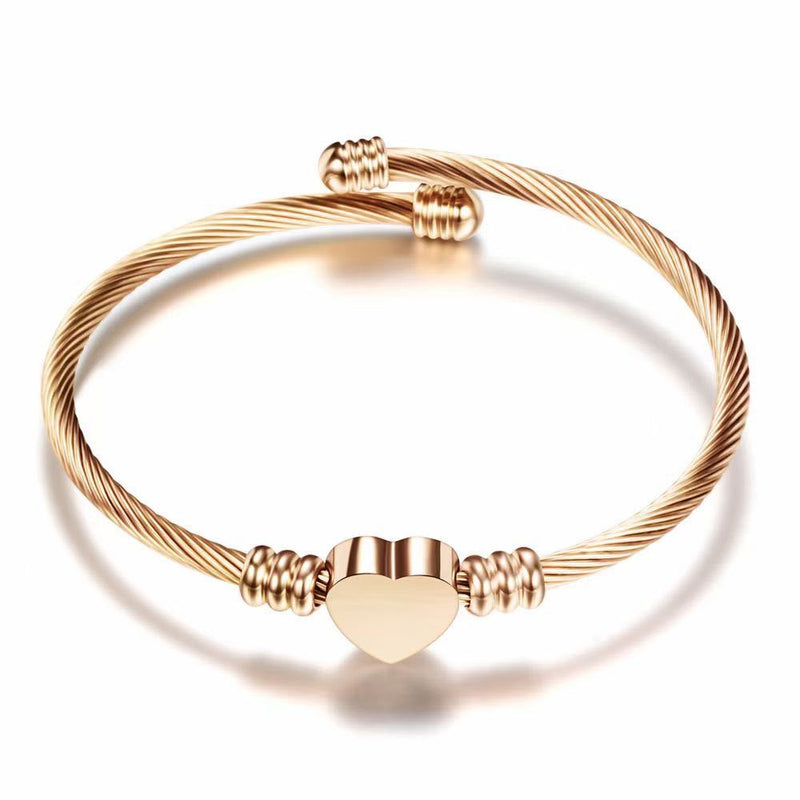 Three-color stainless steel wire braided bracelet, heart-shaped bracelet, stainless steel vacuum electroplating chain all-match non-fading