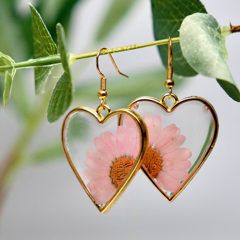 Handmade resin dried flower earrings